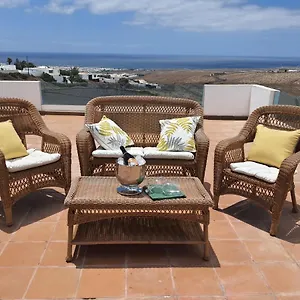 villa-feliza-guime.in-canary-islands.com/